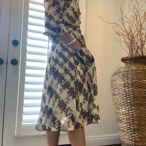 Diane von Furstenberg Silk Dress with shell Size 8